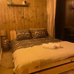 Riverhouse Дом отдыха